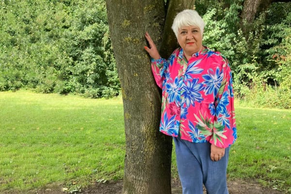 Jan Faulkner calls to Raise the Limit after suffering with the Essure device